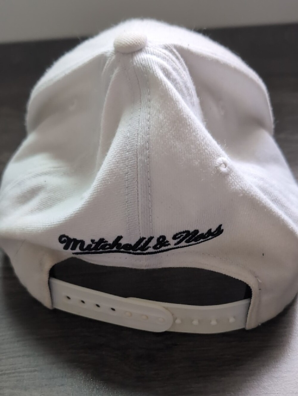Mitchell & Ness Brooklyn Nets Hat - Picture 2 of 6
